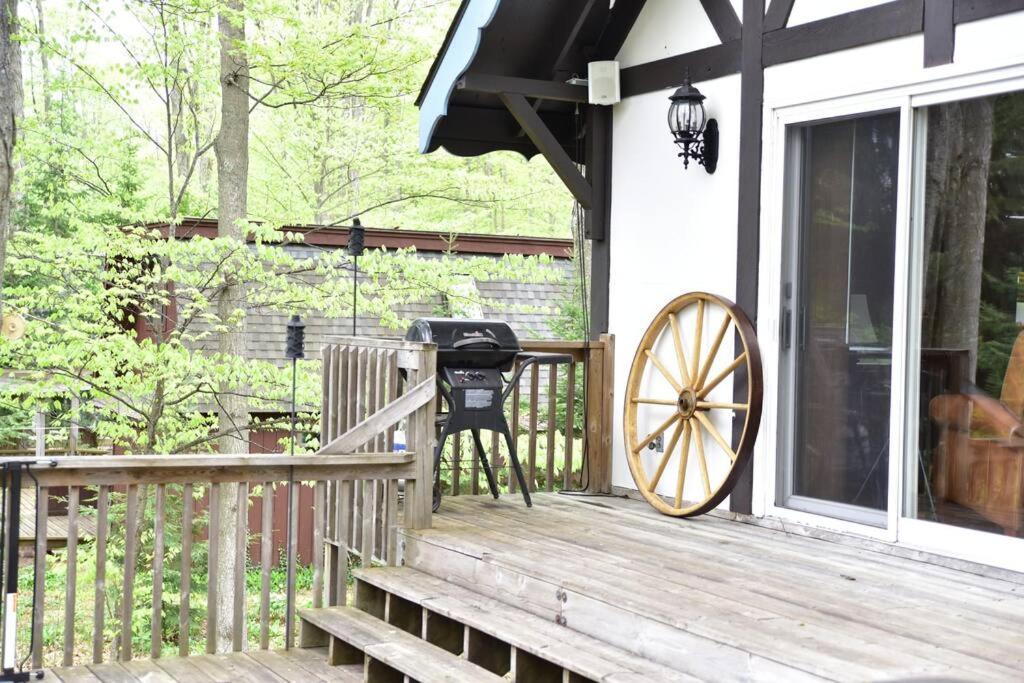 Quiet And Comfy 3Bed/2Bath - Chalet With Hot Tub. Cedar Luaran gambar